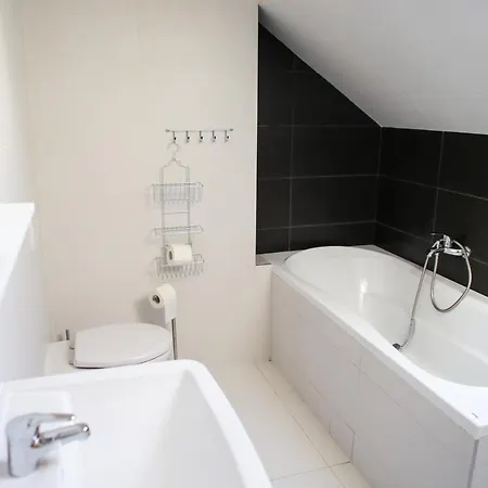 Luxury By Refa Group Panzió